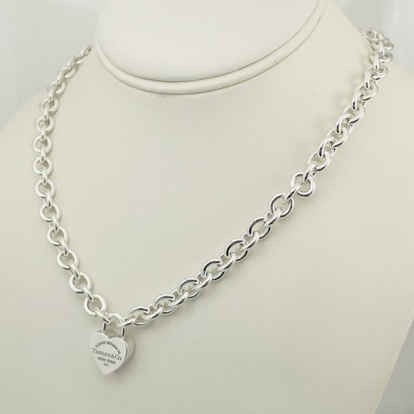 18" Return to Tiffany & Co Heart Padlock Lock Pendant Chain Necklace in Silver - Picture 4 of 7